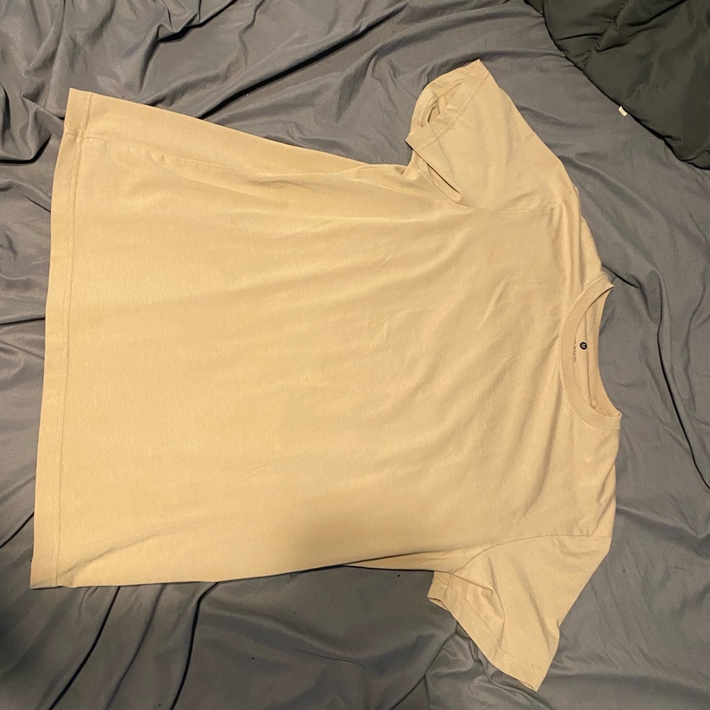 Banana Republic Beige Short Sleeve Tee